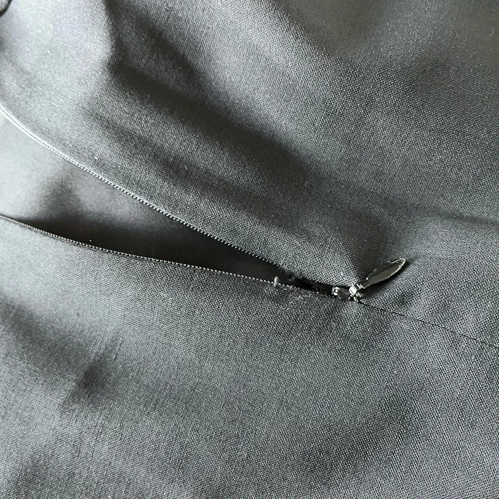 Test - Picture 5 of 9